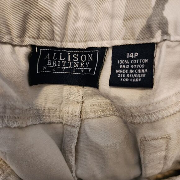 Allison Brittney Petite Camo Capri Chino Pants - Size 14P - Picture 6 of 11
